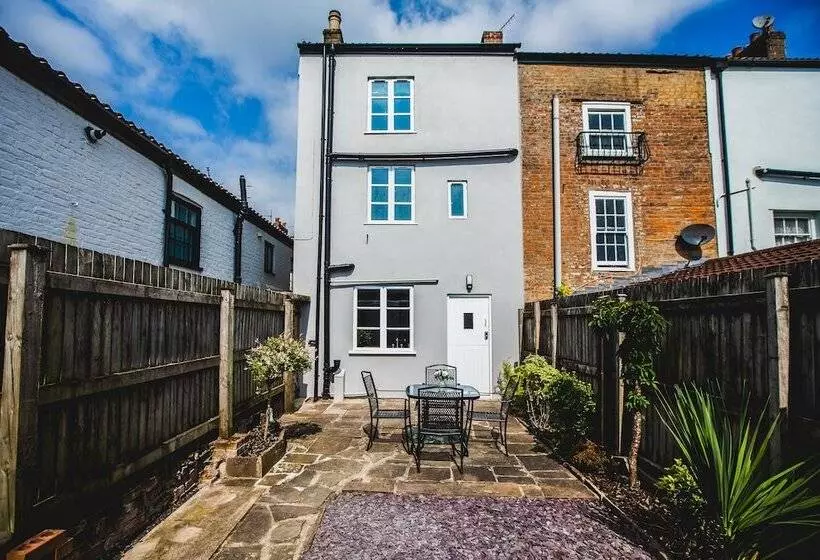 Nocleg ze śniadaniem No8 Chepstow