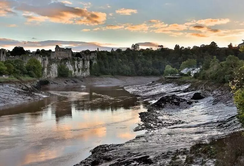 Nocleg ze śniadaniem No8 Chepstow