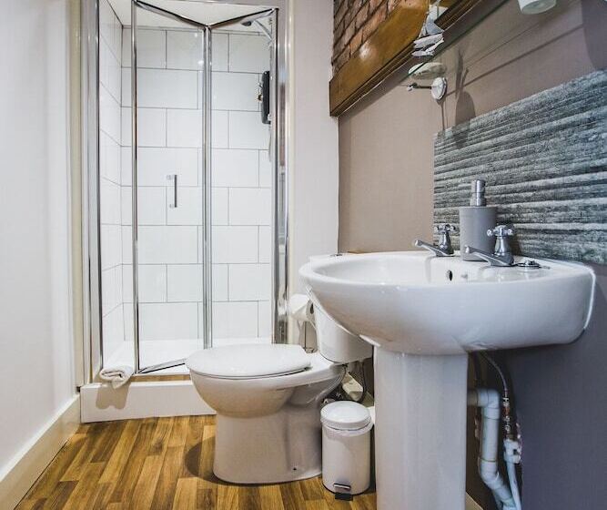 مبيت وإفطار No8 Chepstow