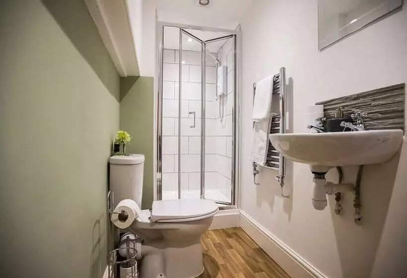 Nocleg ze śniadaniem No8 Chepstow