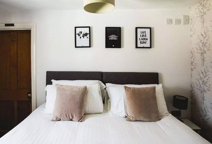 Nocleg ze śniadaniem No8 Chepstow