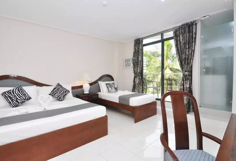 호텔 717 Cesar Place