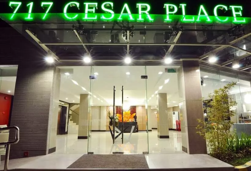 호텔 717 Cesar Place
