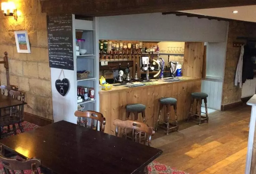 Hotel Arncliffe Arms