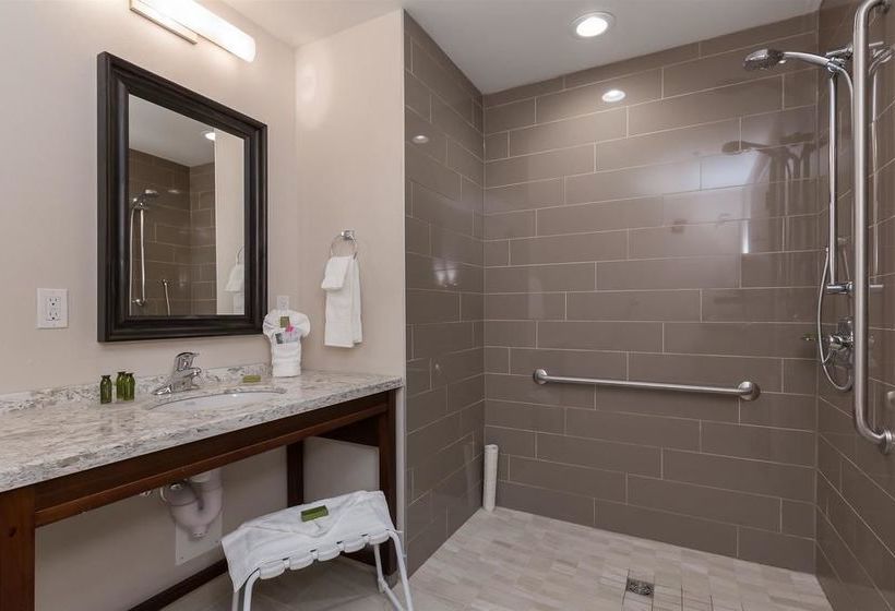 호텔 Best Western Plus Chestermere