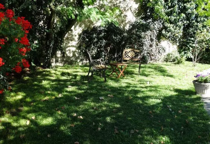 ホテル Castel Fleuri