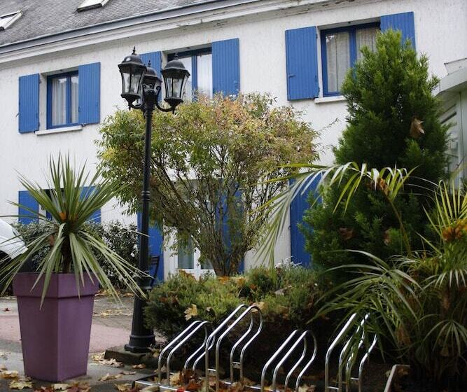 فندق Castel Fleuri