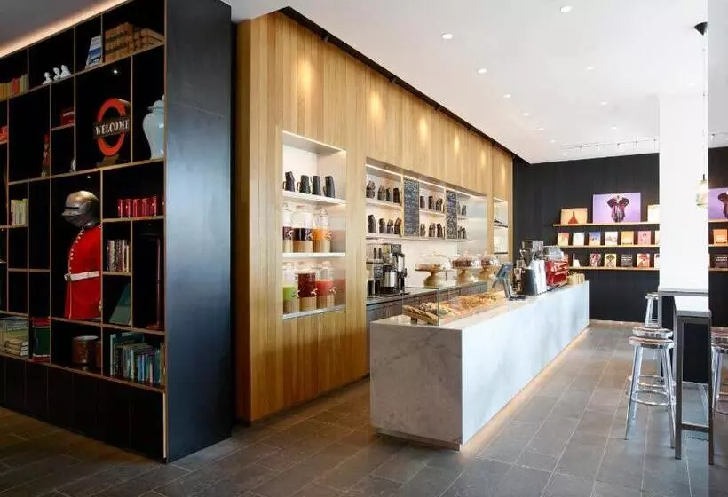 בית מלון כפרי Citizenm Tower Of London