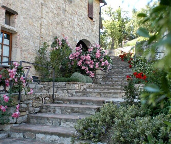 Отель Collelungo