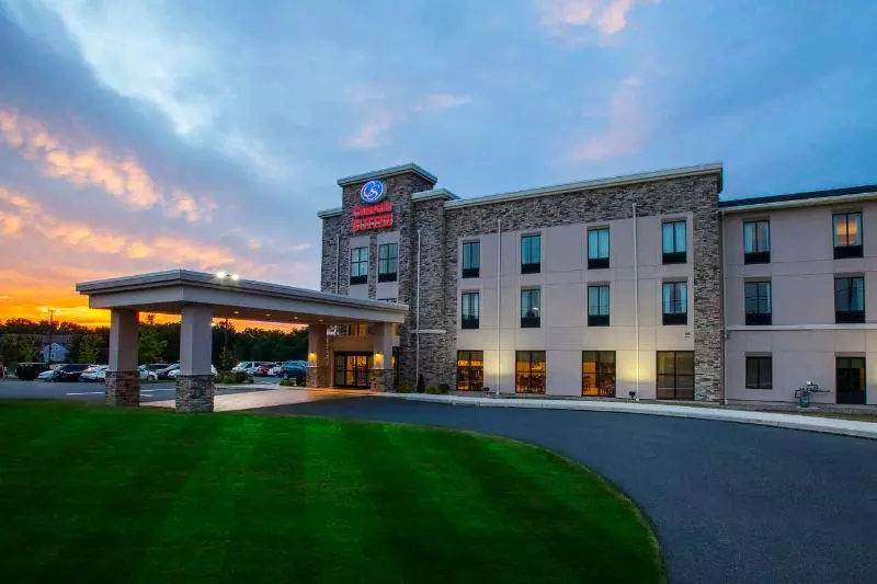 ホテル Comfort Suites Manheim Lancaster