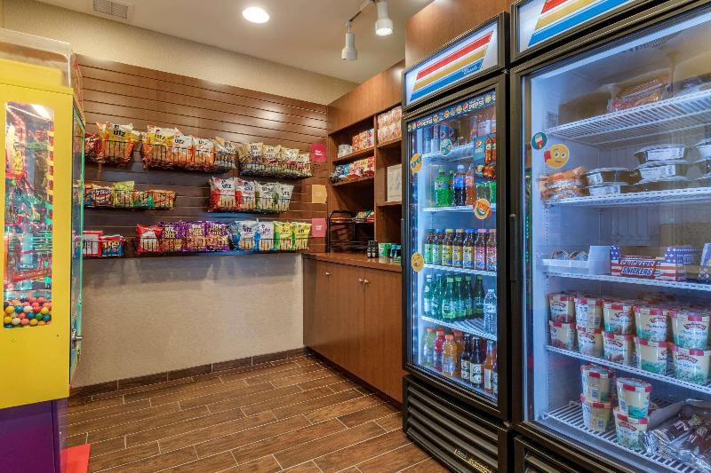 فندق Comfort Suites Manheim   Lancaster