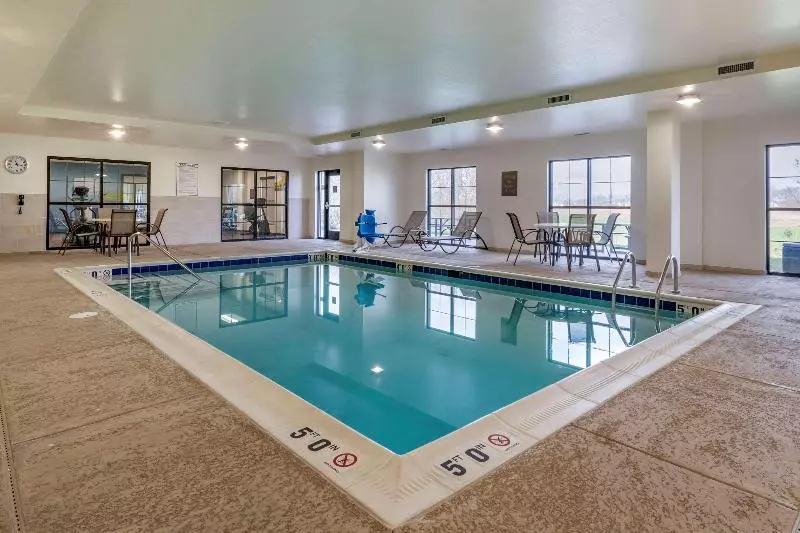 ホテル Comfort Suites Manheim Lancaster