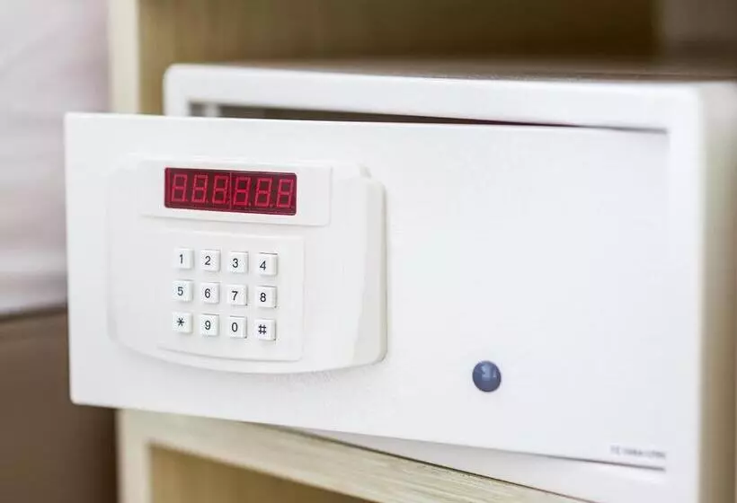 Go Hotels Manila Airport Road