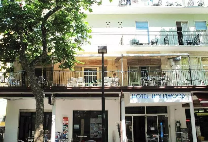 هتل Hollywood
