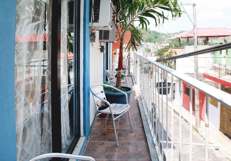 فندق Maria Otilia Falla