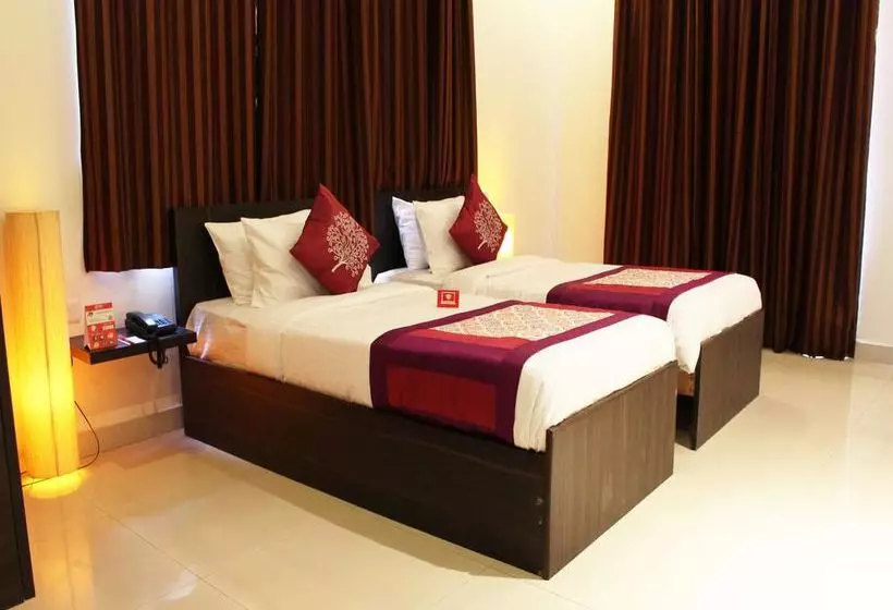 ホテル Oyo Rooms Moulsari Avenue Flagship