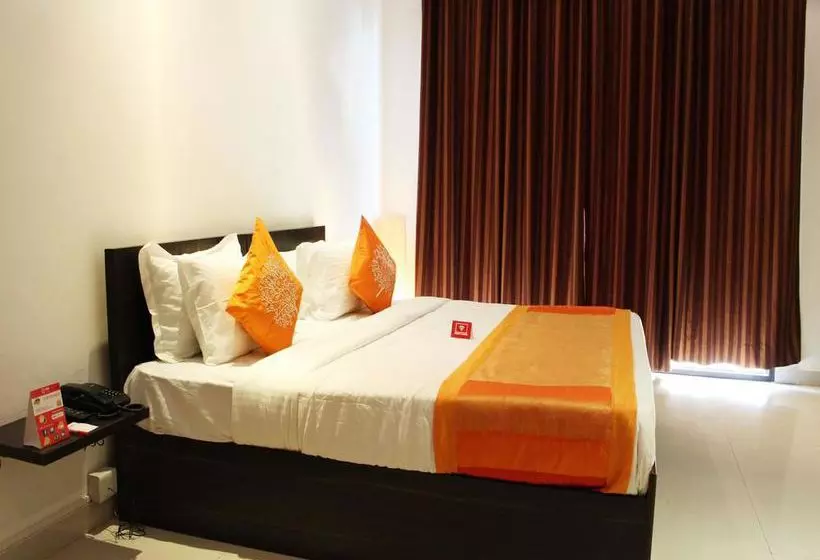 ホテル Oyo Rooms Moulsari Avenue Flagship