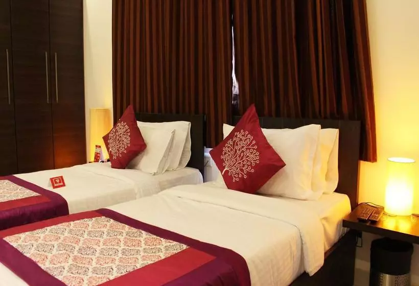 ホテル Oyo Rooms Moulsari Avenue Flagship