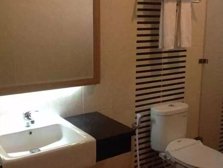 Otel Pacific Makassar