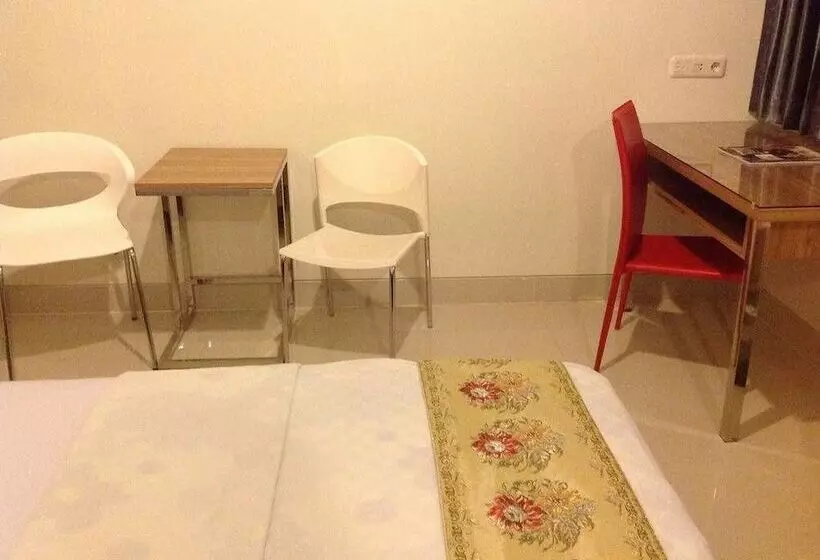 Otel Pacific Makassar