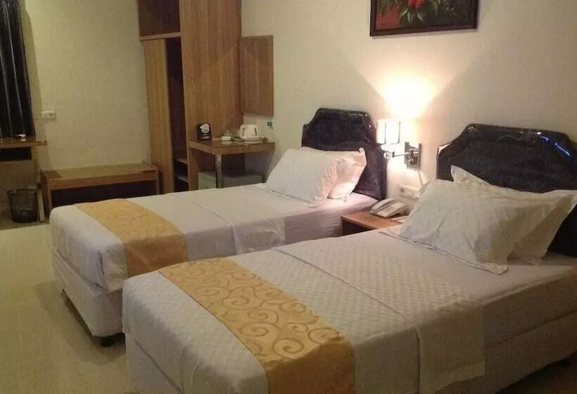 Otel Pacific Makassar