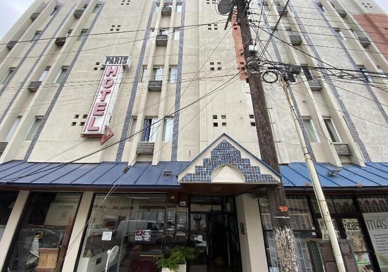 בית מלון כפרי Paris