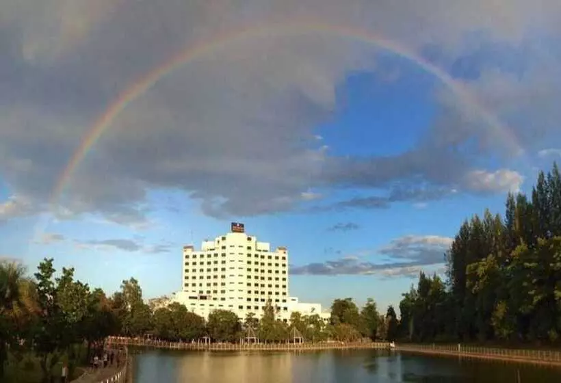 Отель Ploy Palace