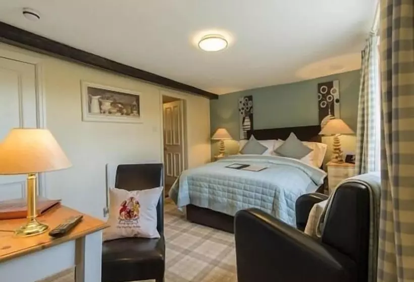 בית מלון כפרי The Fairfax Arms