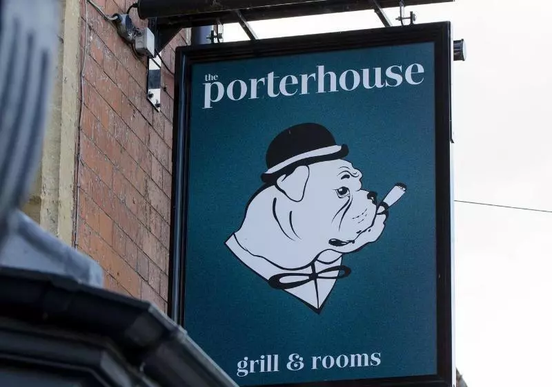 هتل The Porterhouse Grill & Rooms