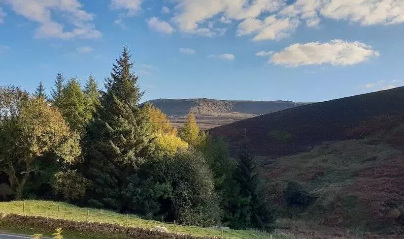 Hotelli The Snake Pass Inn