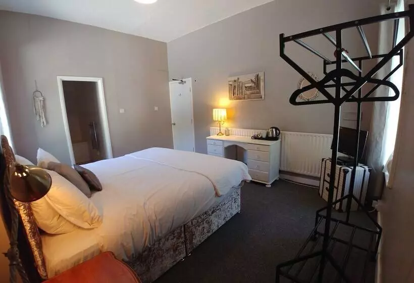 Hotelli The Snake Pass Inn