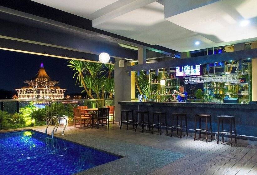 فندق The Waterfront