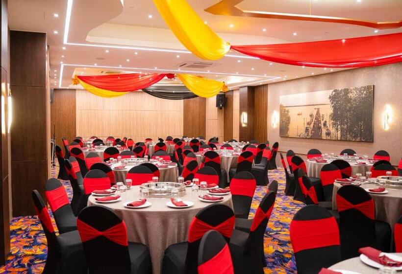 فندق The Waterfront