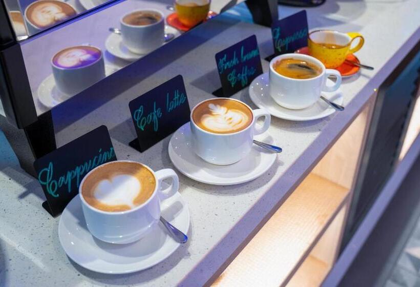 فندق The Waterfront