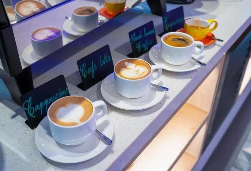 Hotel The Waterfront