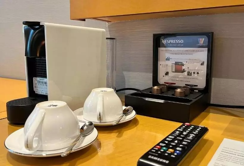 Hotel The Waterfront