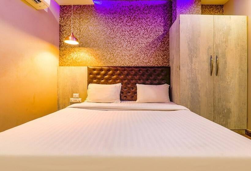 Fabhotel Rudra Inn & Cafe I