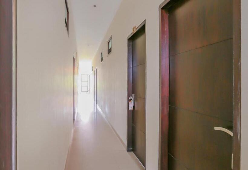 فندق Ari Beach Inn By Oyo