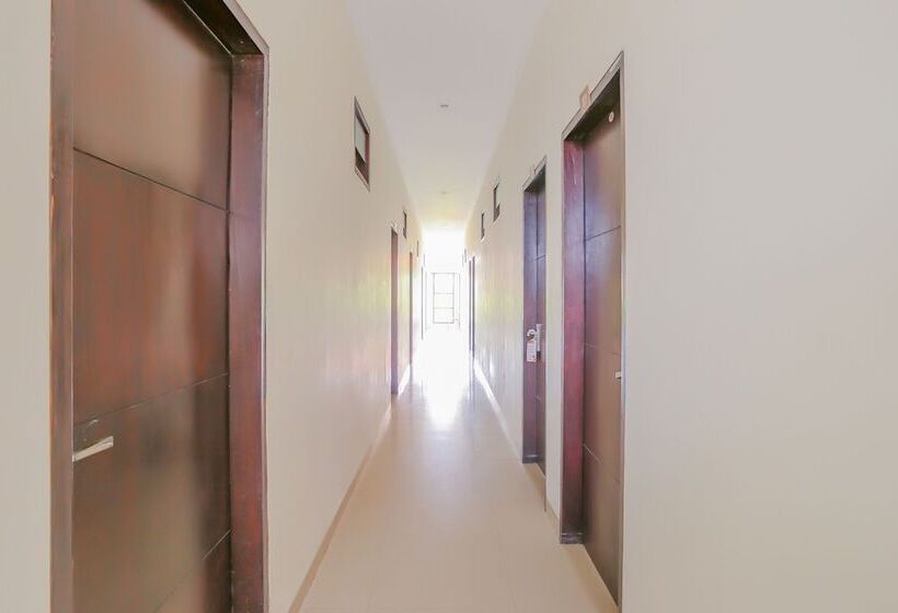 فندق Ari Beach Inn By Oyo