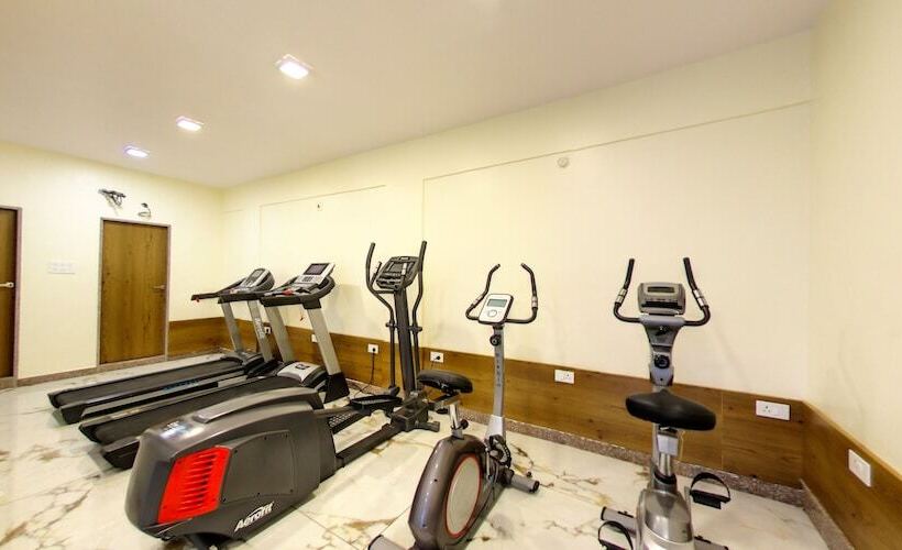 酒店 Kaushal International