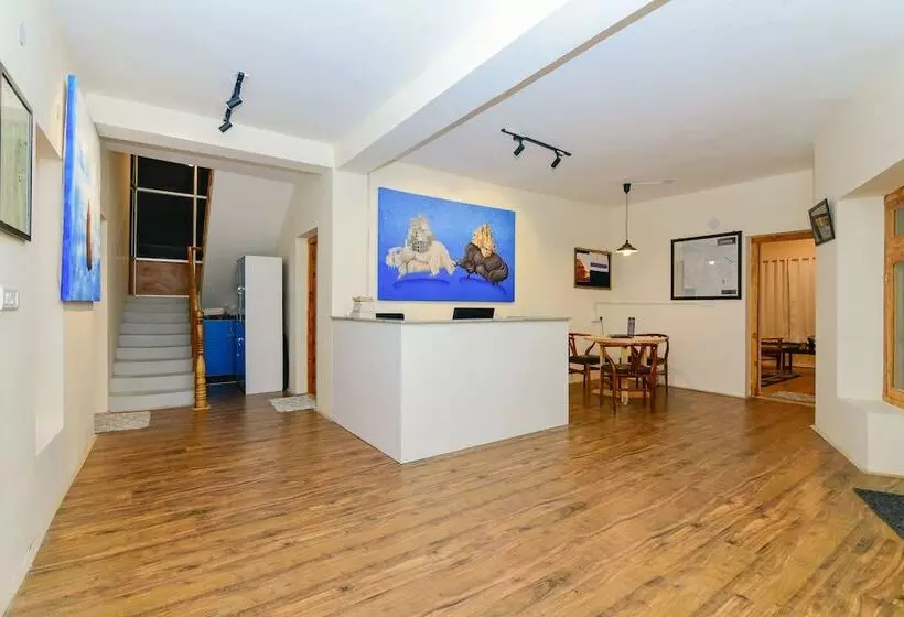 Raybo Hostel