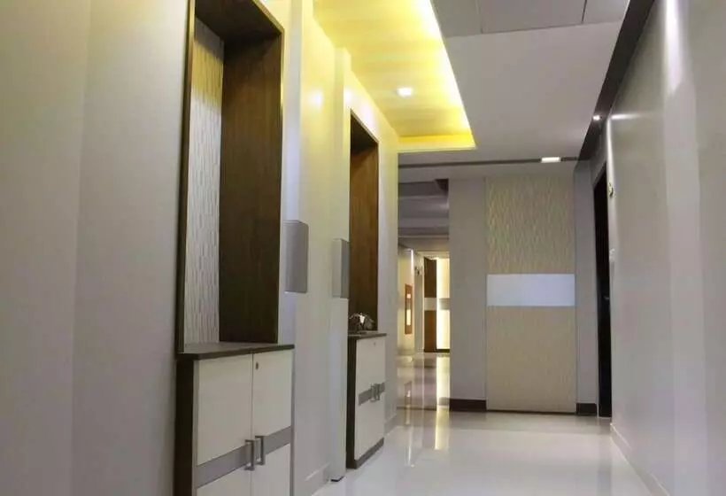 تختخواب و صبحانه Naas Serviced Apartments