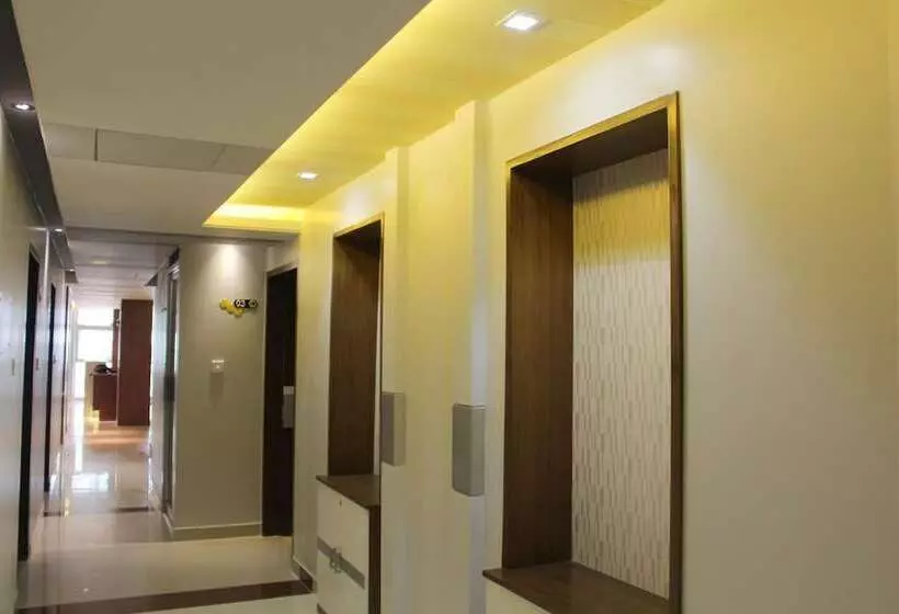 تختخواب و صبحانه Naas Serviced Apartments