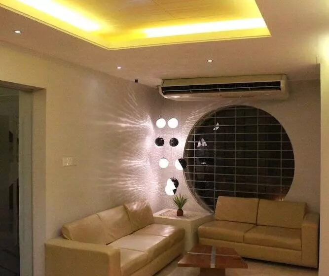 تختخواب و صبحانه Naas Serviced Apartments