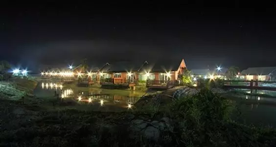 ホテル Golden Nakara Resort