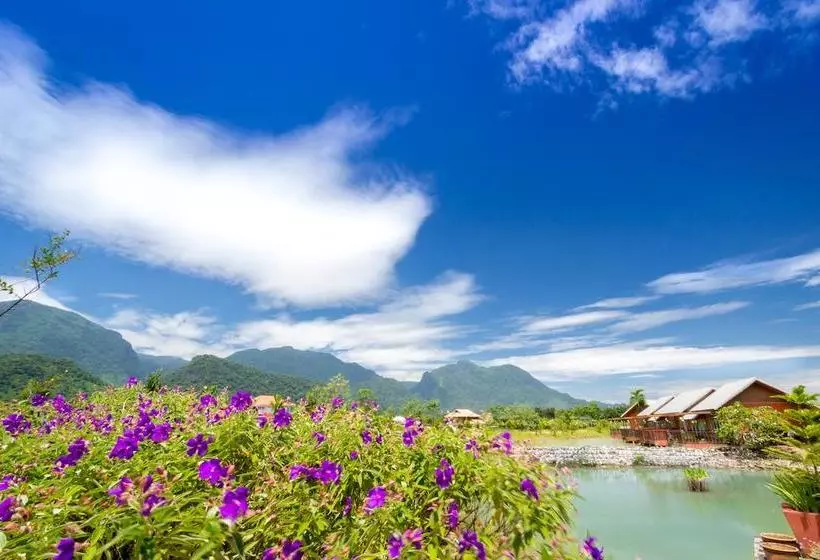 ホテル Golden Nakara Resort