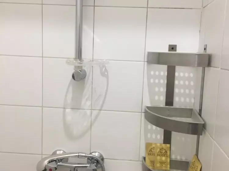 ホテル Griboedov House