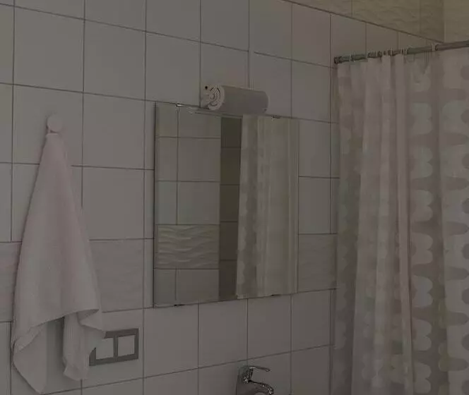 ホテル Griboedov House