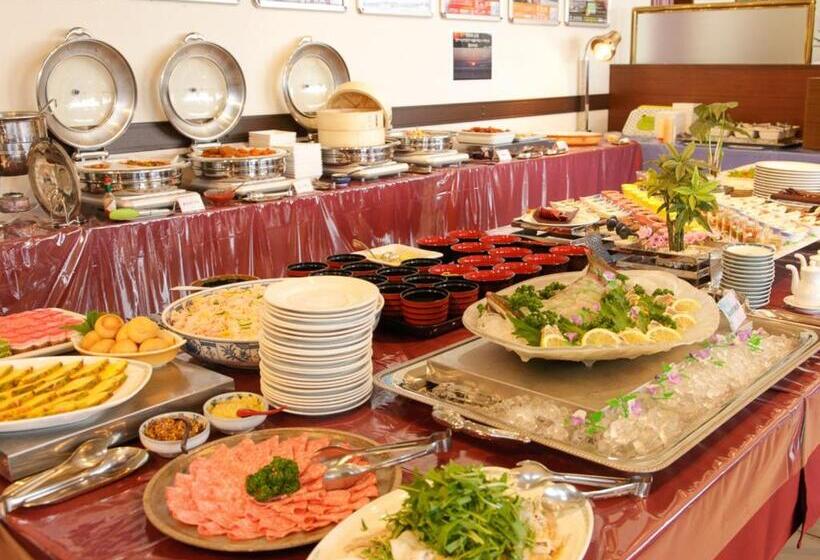 בית מלון כפרי Livemax Resort Setouchi Seafront