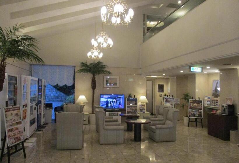 בית מלון כפרי Livemax Resort Setouchi Seafront